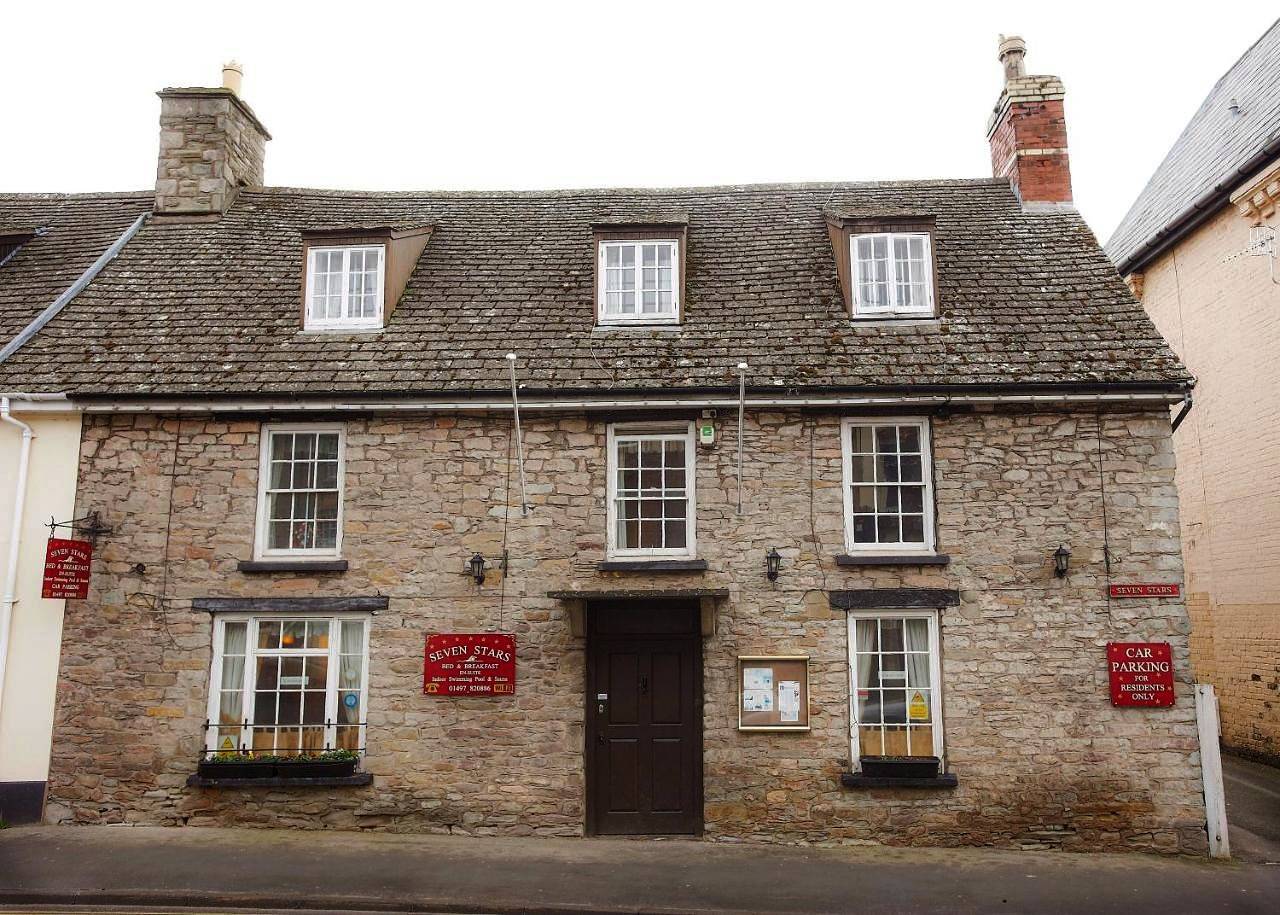 Double Room in Hay-on-Wye, Brecon Beacons