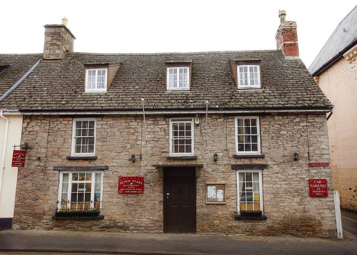 Holiday rental for 2 people, with pool and garden in Hay-on-Wye