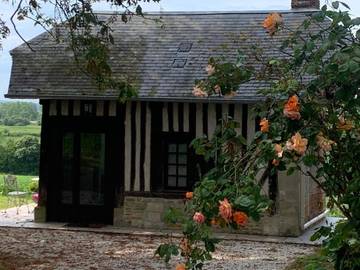 Maison d’hôte pour 2 personnes, avec jardin ainsi que terrasse et vue à Goustranville