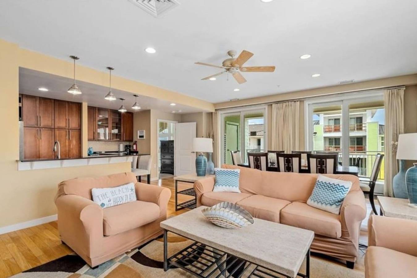 Geheel appartement, New Oceanfront Penhouse 2 Decks! Sunrise / Sunsets in Sandbridge Beach, Sandbridge