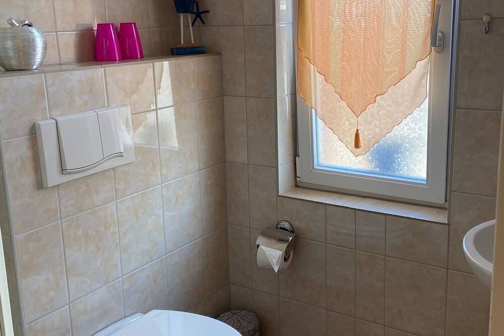 Ganze Wohnung, Überdachte Terrasse in Mariendorf (Rügen), Mönchgut