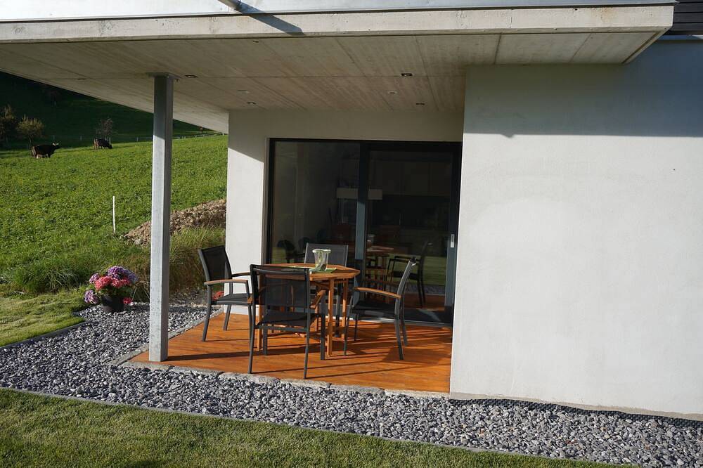 Ganze Wohnung, Komfortable Feriewohnung mit traumhaftem Ausblick in Silbertal, Schruns-Tschagguns