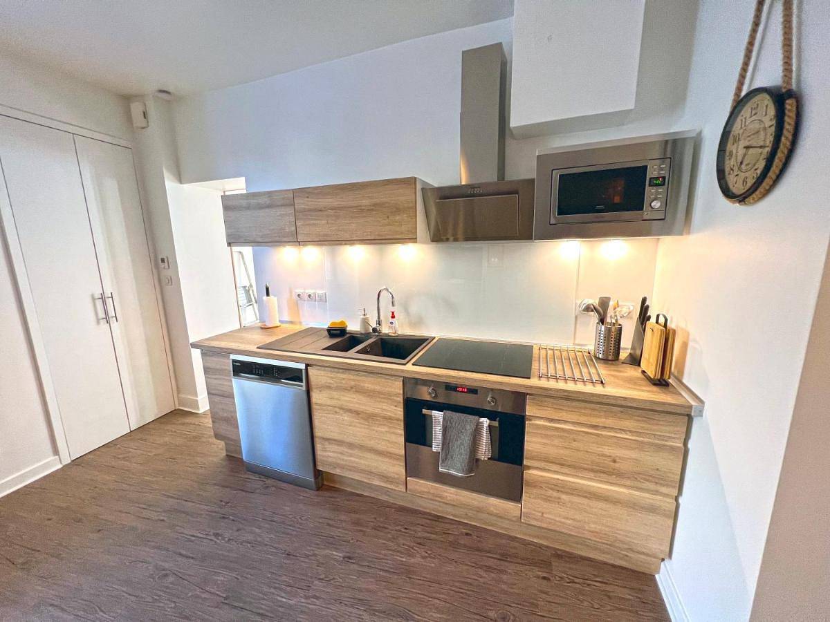 Gîte cosy avec Jacuzzi classé 3 étoiles in Poncin, Nantua
