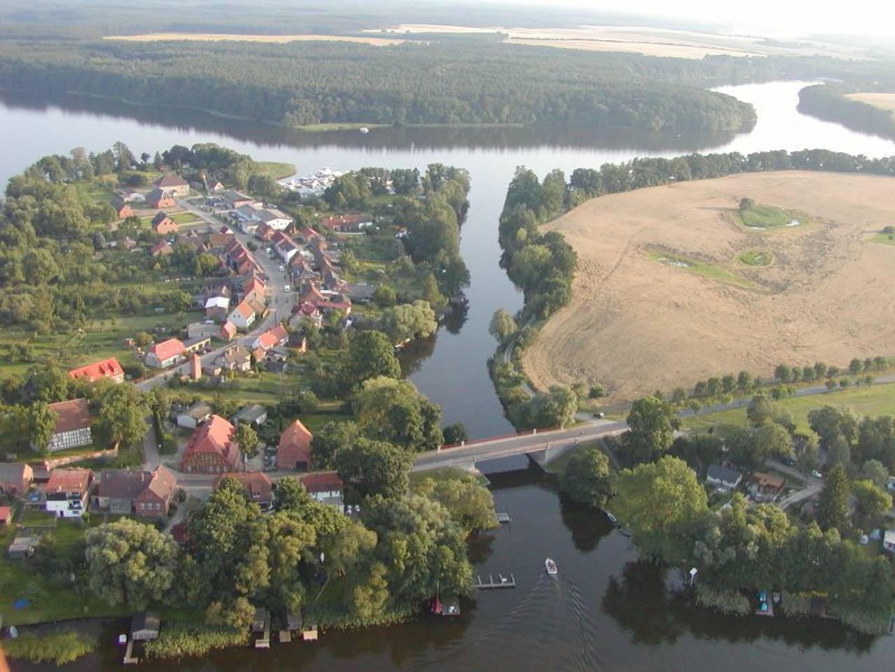 Ganze Ferienwohnung, All Inclusive Fewo Am See  (48012) in Priepert, Mecklenburg-Strelitz