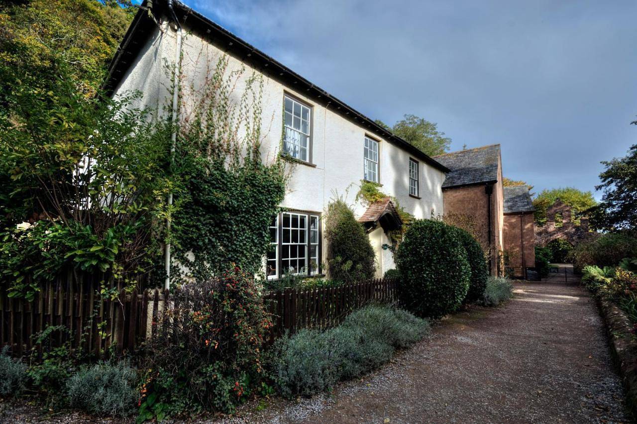 Twin Room with Private External Bathroom in Somerset