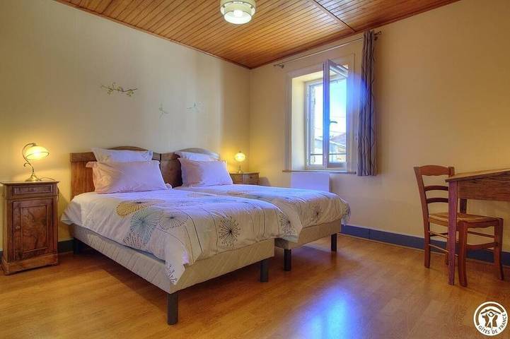 Location de vacances pour 4 personnes, avec jardin et balcon dans Boyeux-Saint-Jérôme - 4