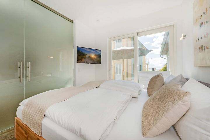 Ferienwohnung für 2 Personen, mit Terrasse und Garten sowie Seeblick in Kamminke - 3