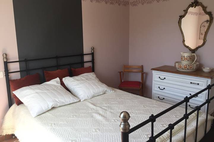 Location de vacances pour 6 personnes, avec jardin, animaux acceptés à Gastes - 2