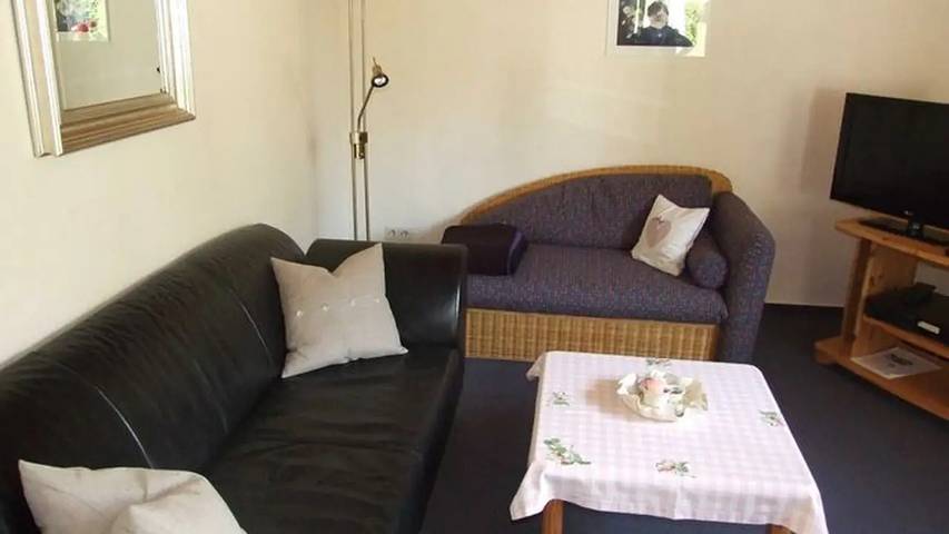 Ferienwohnung für 2 Personen, mit Terrasse und Garten in Holsteinische Schweiz - 3
