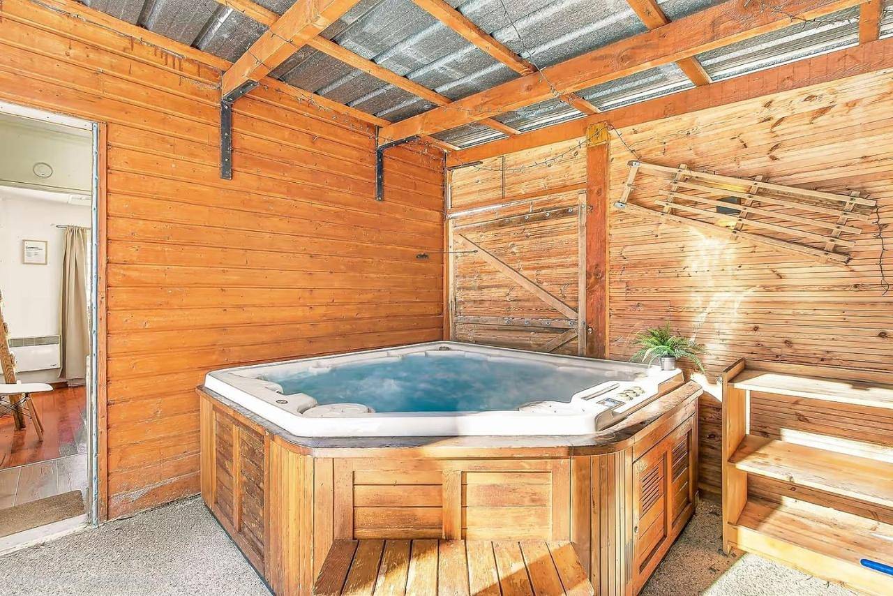 Three-Bedroom Chalet in Seyne-les-Alpes, Alpes-de-Haute-Provence