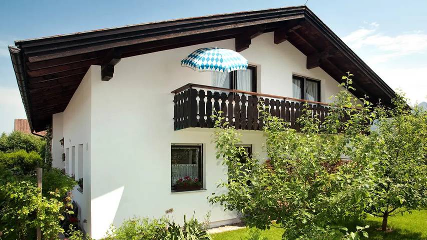 Ferienwohnung für 2 Personen, mit Balkon in Bernau am Chiemsee