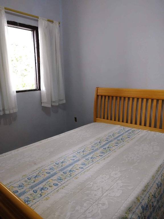 Large house with nature, tranquility and Wi-Fi in Itanhaém, Baixada Santista