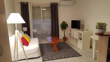 Gîte pour 3 personnes, avec terrasse, animaux acceptés dans Plage Magnan