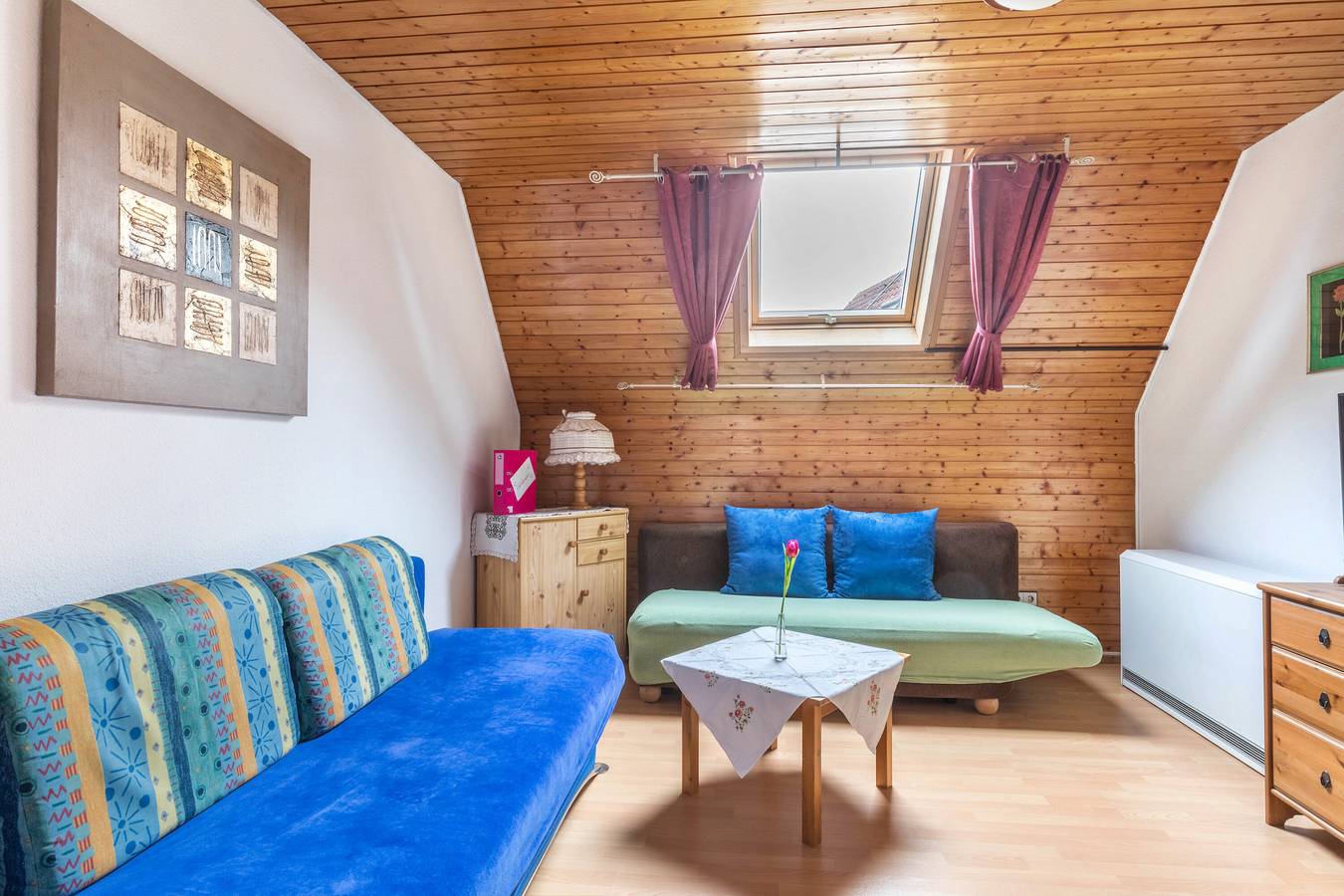 Ganze Wohnung, Ferienwohnung Sila 1" mit gemeinsamer Terrasse und Wlan in Weinstadt, Rems-Murr-Kreis