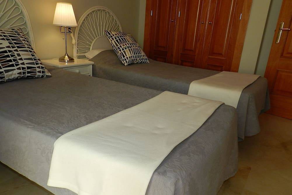 Book Your Holiday In Casa Borasco Marbella in Las Chapas, Marbella