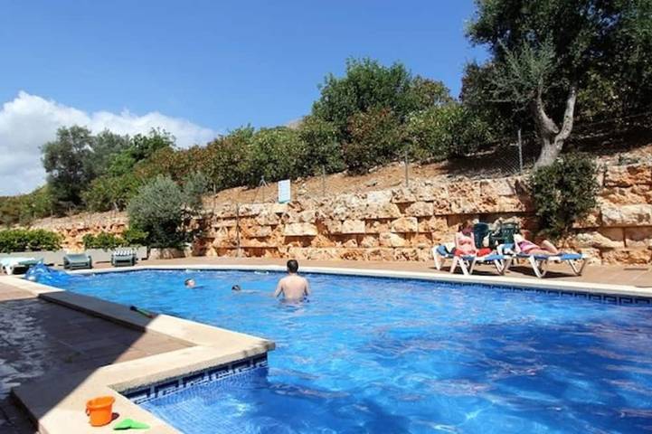 Ferienwohnung für 6 Personen, mit Pool und Garten sowie Balkon - 1
