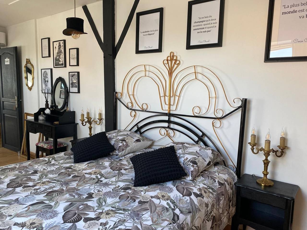 Bed and Breakfast für 2 Personen mit Whirlpool in Bressuire, Deux-Sèvres