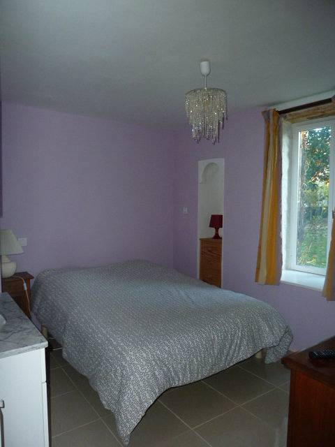 Gîte pour 6 personnes, avec terrasse ainsi que jardin et piscine dans les Pays de la Loire - 3