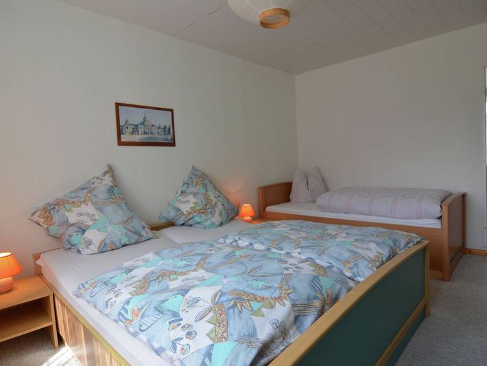 Ferienwohnung für 6 Personen, mit Garten und Balkon, kinderfreundlich in Masserberg - 4