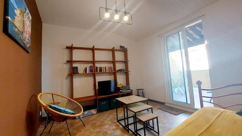 Gîte pour 8 personnes, avec balcon, adapté aux familles à Oraison - 3