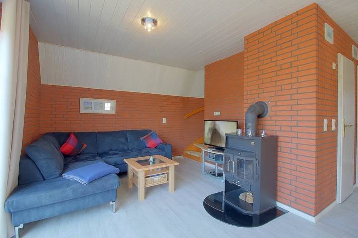 Ferienhaus für 4 Personen, mit Terrasse und Garten in Nordholz - 2