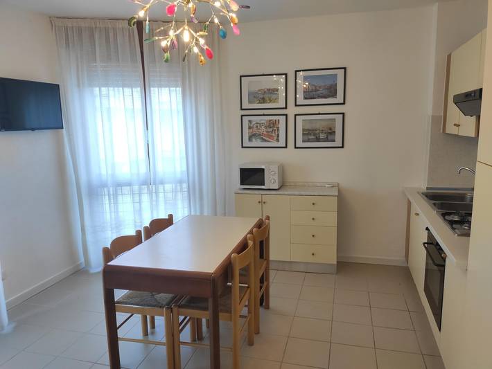 Ferienwohnung für 4 Personen, mit Garten in Lignano Sabbiadoro - 2