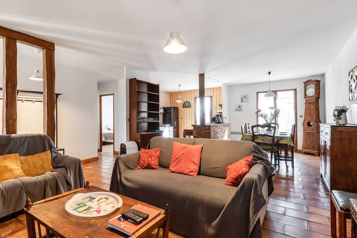 Location de vacances pour 6 personnes, avec Terrasse et Jardin à Lablachère
