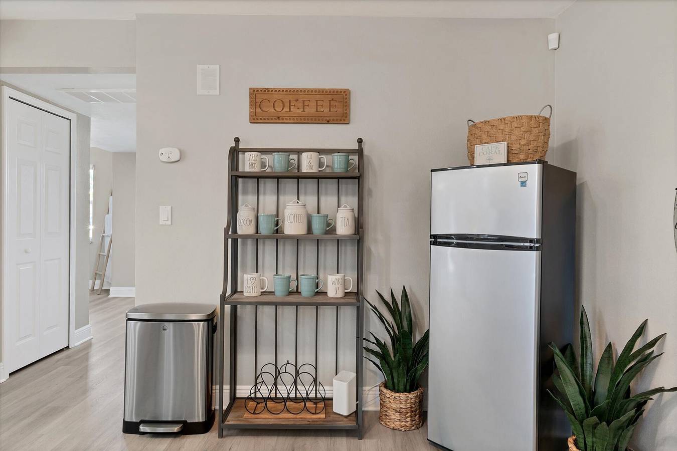 Cape Coral Villa 1002: Private Pool & Canal Access in Cabo Coral, Southwest Florida