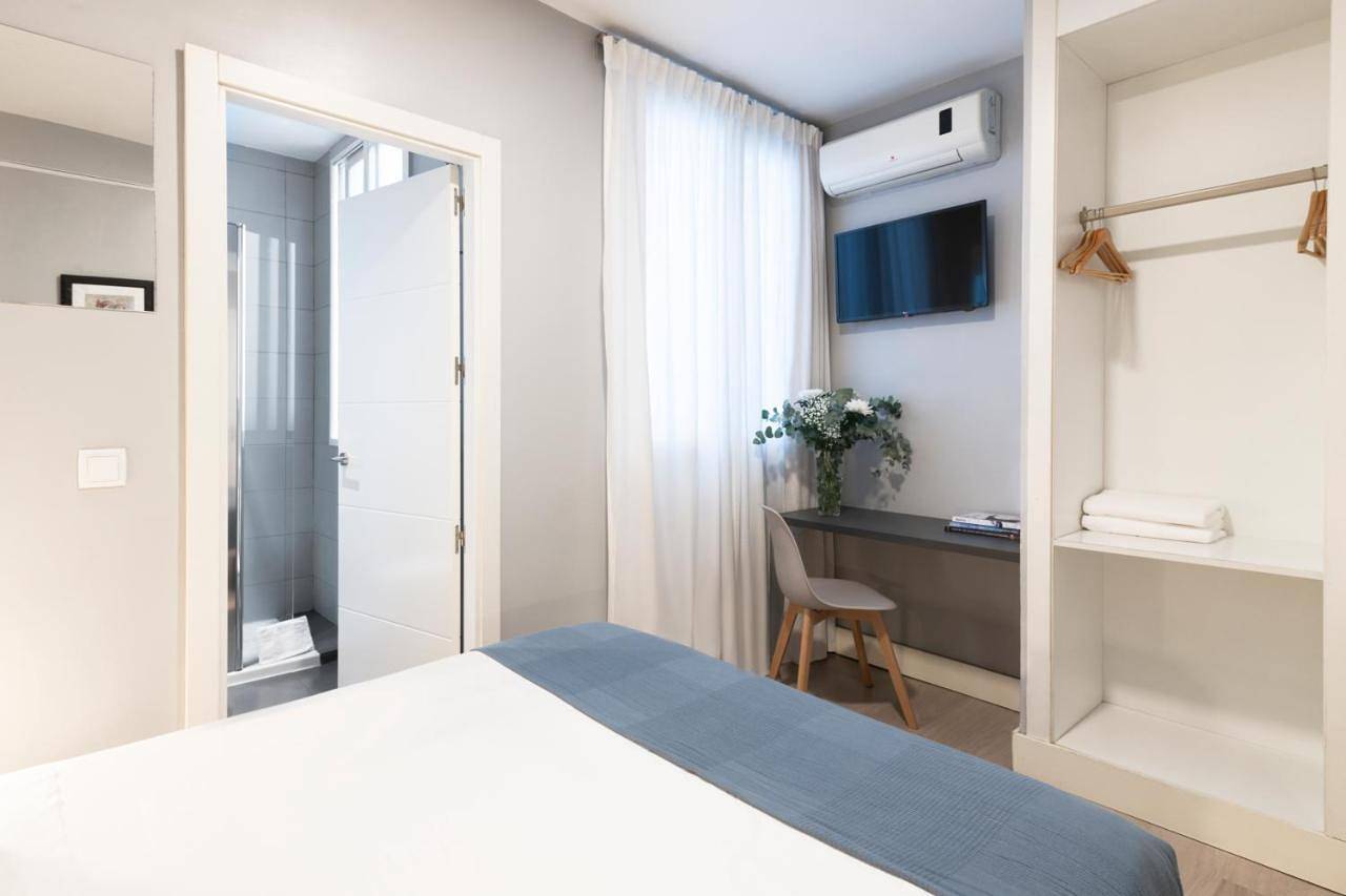 8Rooms Madrid, smart self check-in rooms in Atocha, Madrid