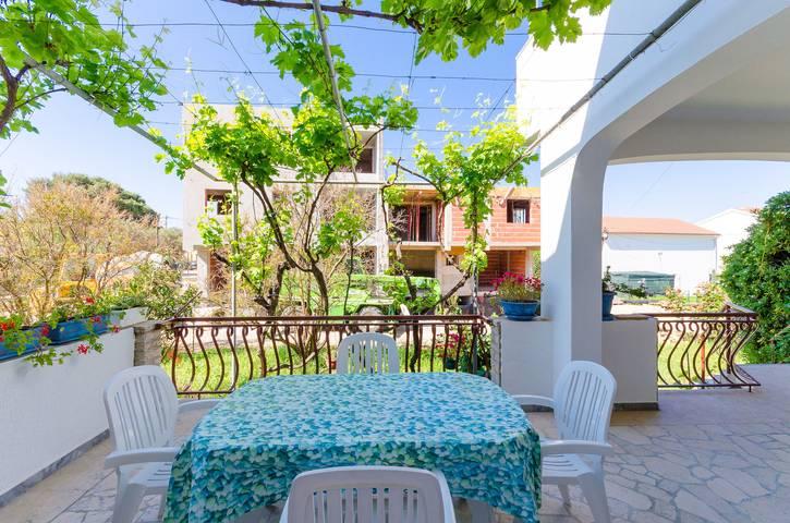 Ferienwohnung für 6 Personen in Barbat na Rabu