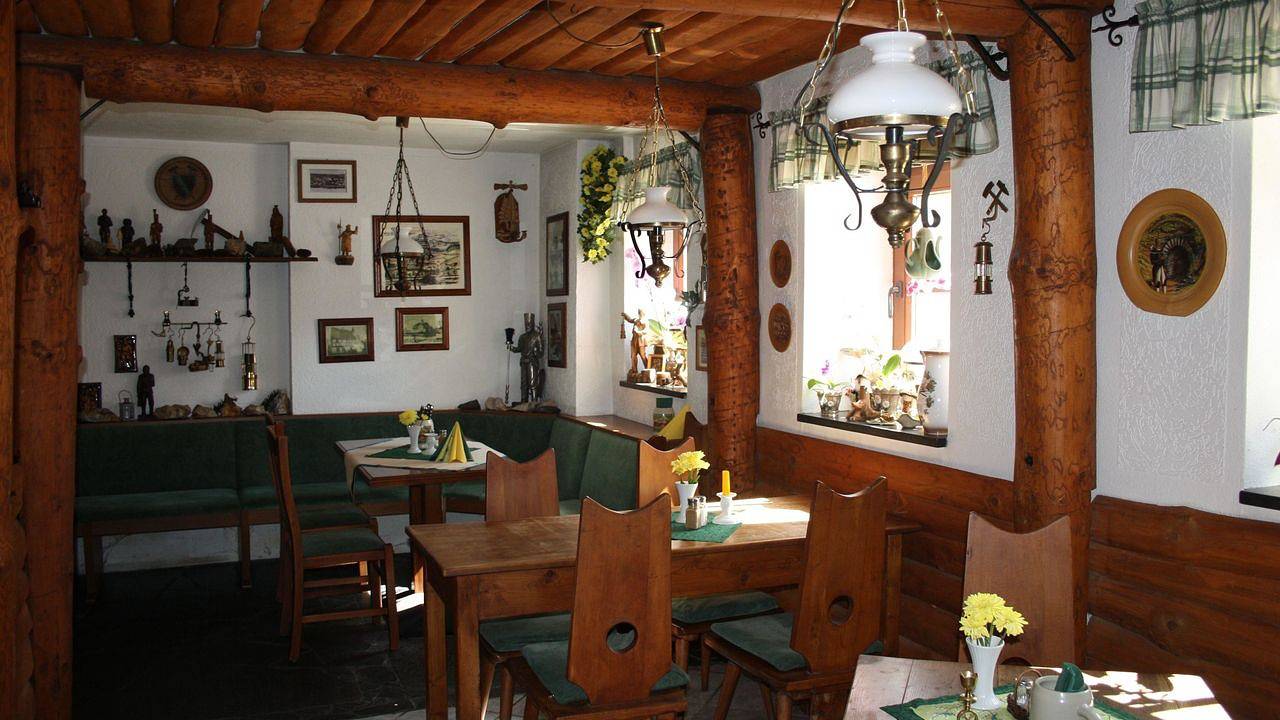 Mehrbettzimmer für 3 Personen (20 m²) in Thermalbad Wiesenbad in Wiesa, Thermalbad Wiesenbad
