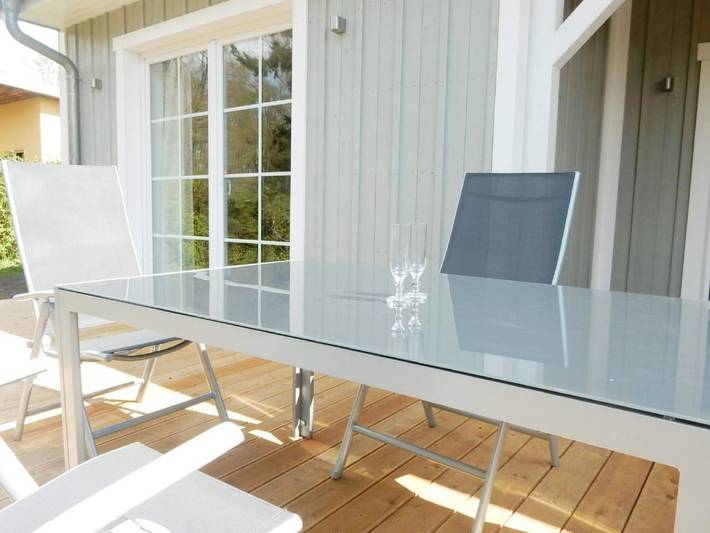 Ferienhaus für 2 Personen, mit Terrasse und Garten sowie Seeblick in Mecklenburg-Schwerin - 2