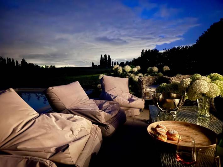 Location de vacances pour 8 personnes, avec Terrasse et Jardin ainsi que Piscine et Vue à Zonnebeke - 2