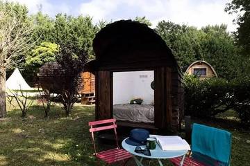 Cabane En Bois pour 2 Personnes dans Bagneaux-sur-Loing, Seine-et-Marne, Photo 3