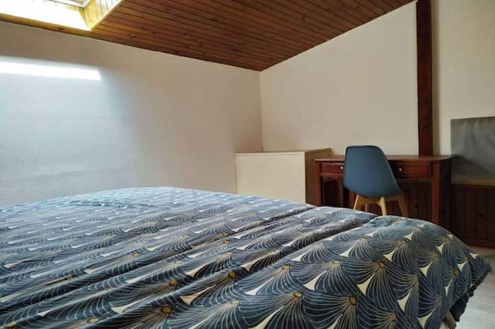 Location de vacances pour 8 personnes, avec terrasse, animaux acceptés dans Boulazac Isle Manoire - 4