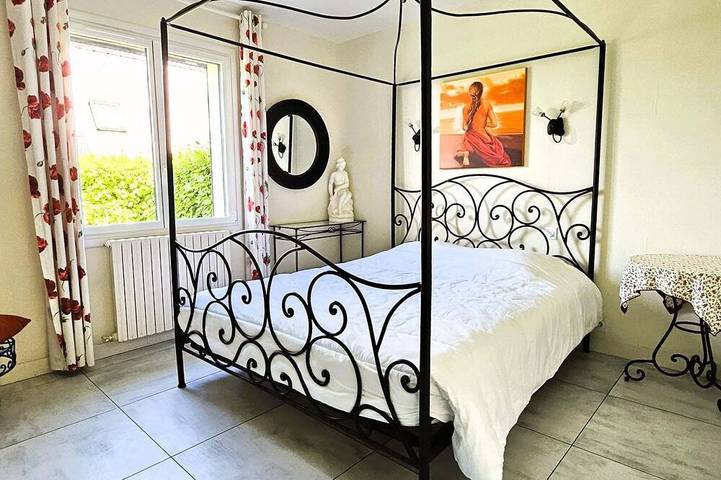 Location de vacances pour 22 personnes, avec Balcon ainsi que Jacuzzi et Jardin dans Plage de Trestel - 4