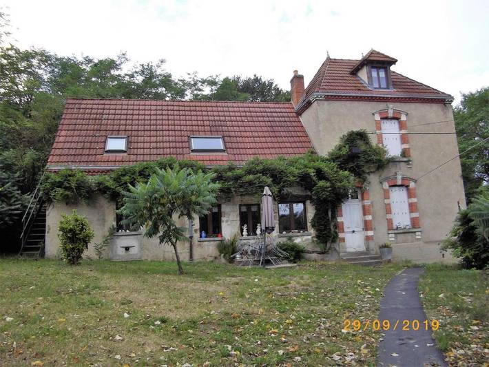 Maison du Moulin Galuzot in Saint-Vallier (Saône-et-Loire), Région de Chalon-sur-Saône