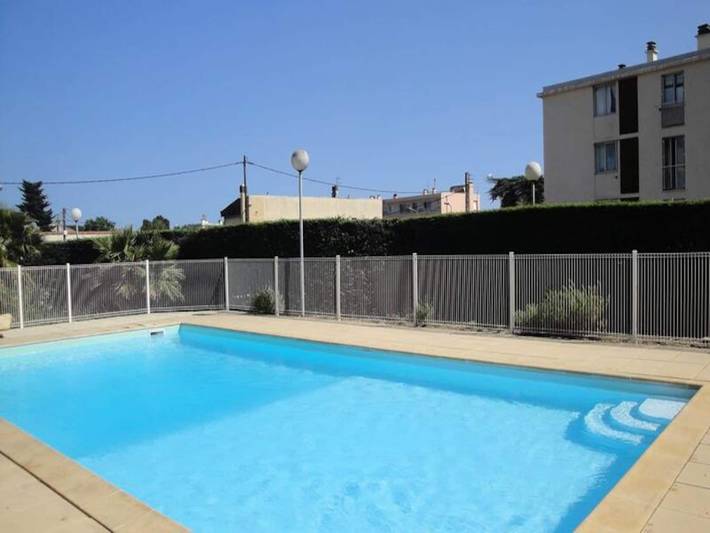 Gîte pour 4 personnes, avec terrasse et piscine dans Plage Mar Vivo