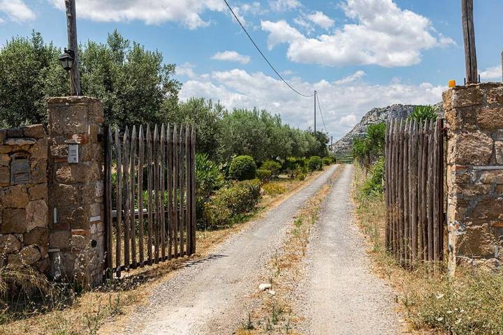 Chambre d’hôte pour 2 personnes, avec piscine ainsi que terrasse et jardin à Syracuse - 2