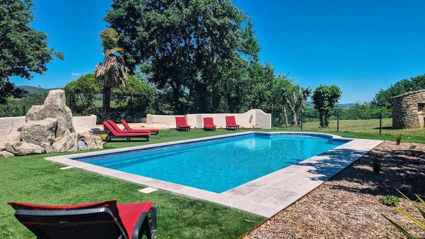 Location de vacances pour 12 personnes, avec jardin et vue ainsi que piscine et terrasse, animaux acceptés à Saint-Victor-de-Malcap - 2