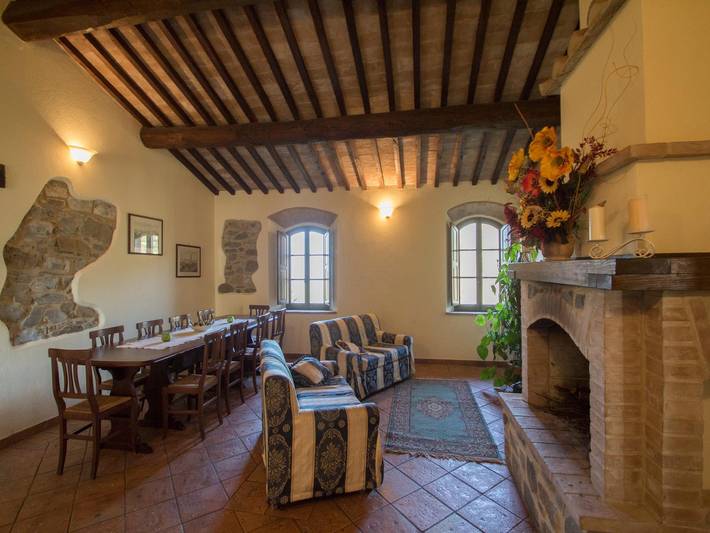 Gîte pour 16 personnes, avec jardin ainsi que terrasse et piscine en Toscane - 3