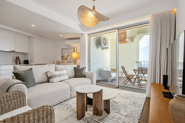 Ferienwohnung für 2 Personen, mit Balkon und Pool sowie Meerblick - 1
