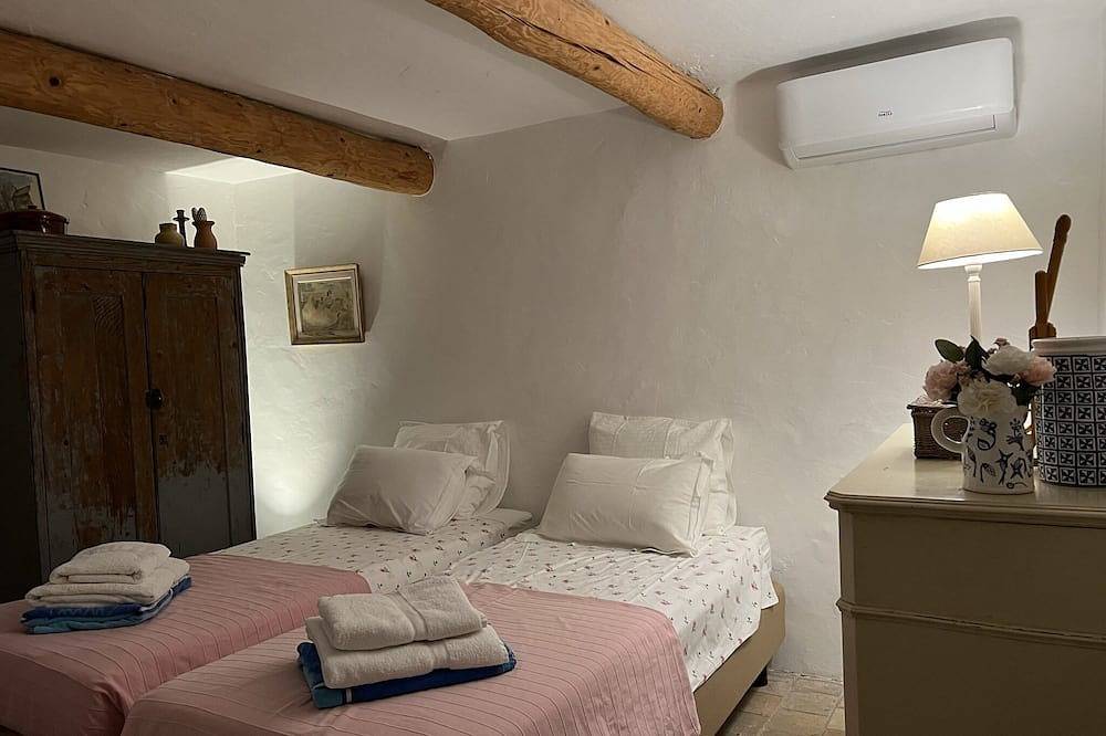 Villa Oppède con piscina privada in Oppède, Parque natural regional del Luberon
