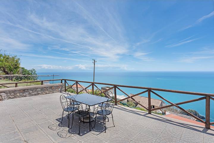 Holiday rental for 6 people in Amalfi Coast