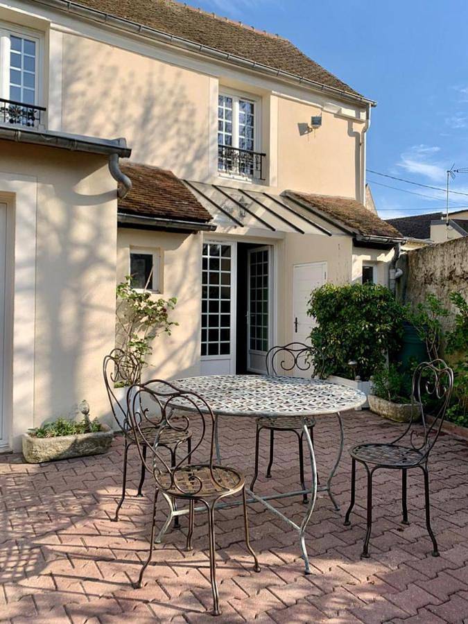 Location de vacances pour 6 personnes, avec vue et jardin à Montgé-en-Goële - 2