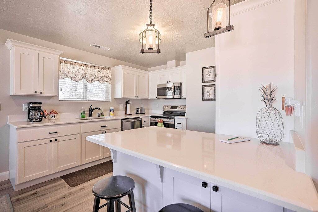 Ganze Wohnung, Central Kanab Apartment w/ Updated Interior! in Kanab, Grand Staircase Escalante National Monument