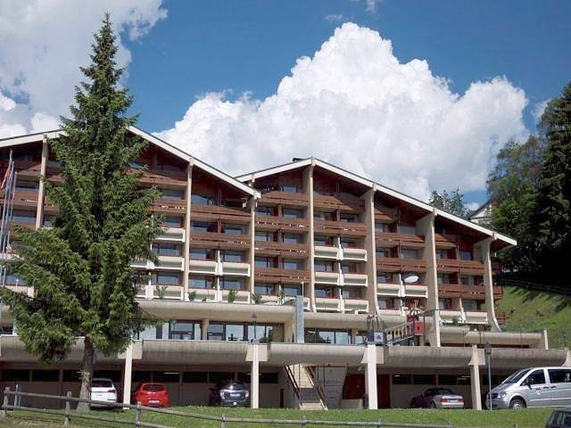 Gîte pour 4 personnes, avec vue et piscine ainsi que sauna et balcon dans Villars-sur-Ollon - 2