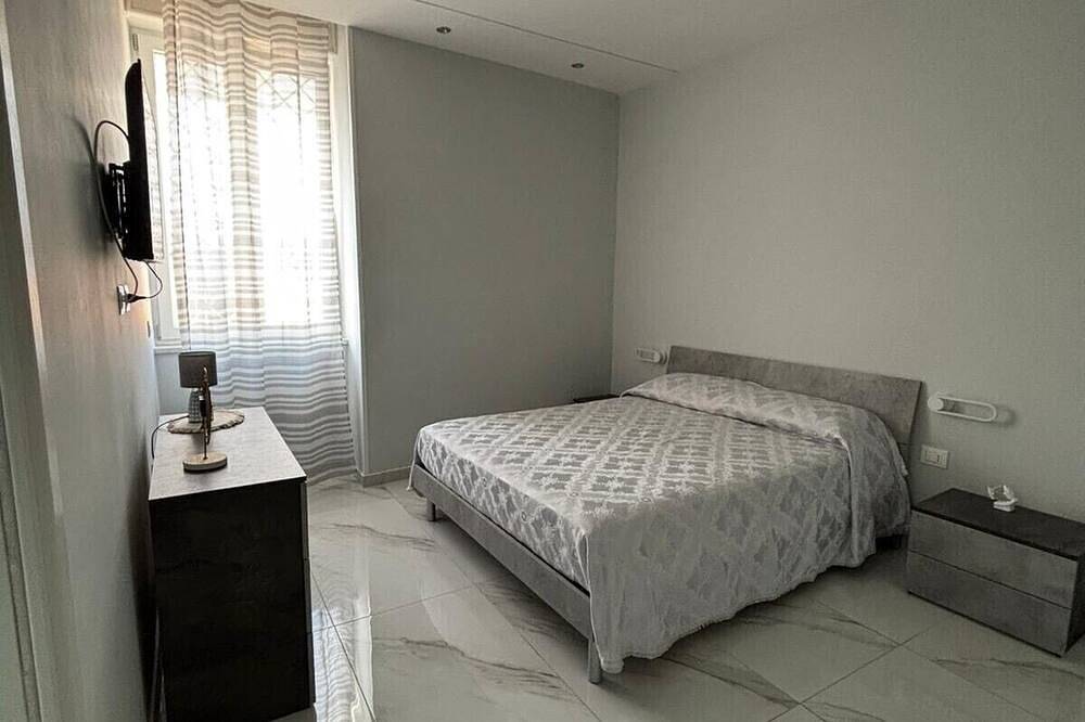 A 2 minuti dell'uscita autostradale di torre del greco nord in Torre del Greco, Parco nazionale del Vesuvio