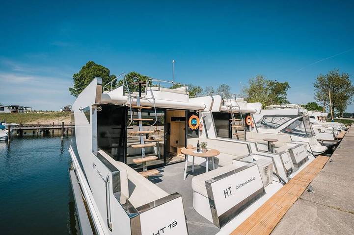 Hausboot für 4 Personen, mit Sauna, mit Haustier auf Rügen