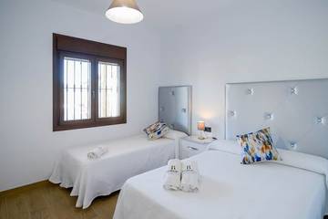 Casa Rural para 20 Personas en Riogordo, Provincia de Málaga, Foto 4